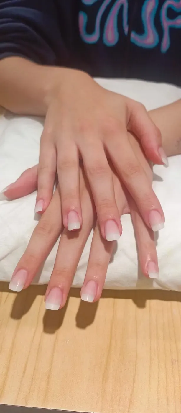Degradado natural — resultado real en Época CP, peluquería en Unicentro, Bogotá